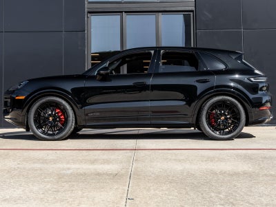 2026 Porsche Cayenne Cayenne GTS