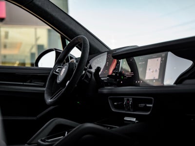 2026 Porsche Cayenne Cayenne GTS