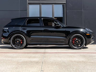 2026 Porsche Cayenne Cayenne GTS