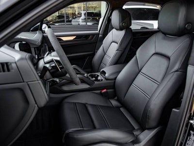 2026 Porsche Cayenne Cayenne GTS