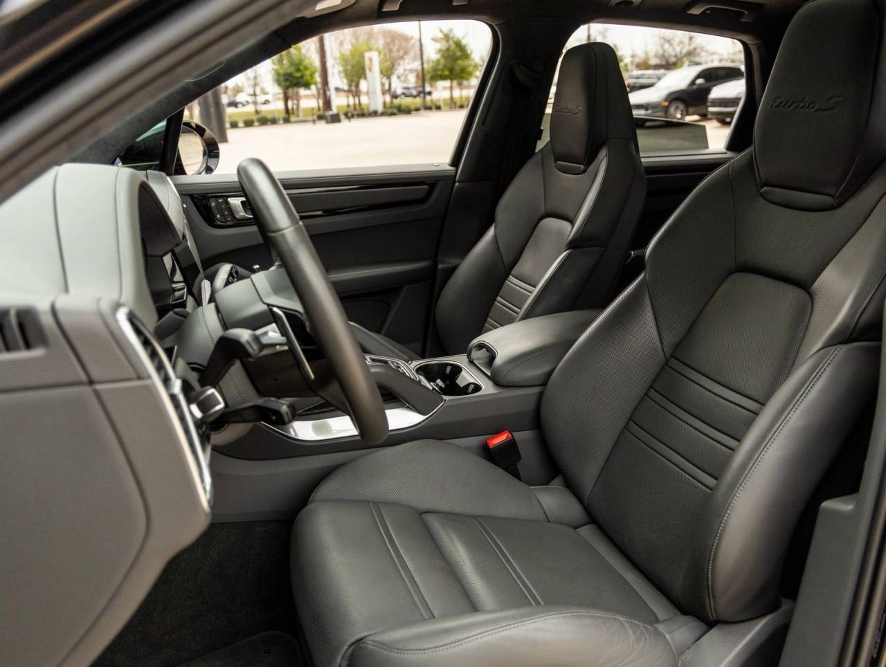 2022 Porsche Cayenne E-Hybrid Cayenne Turbo S E-Hybrid (MY22)