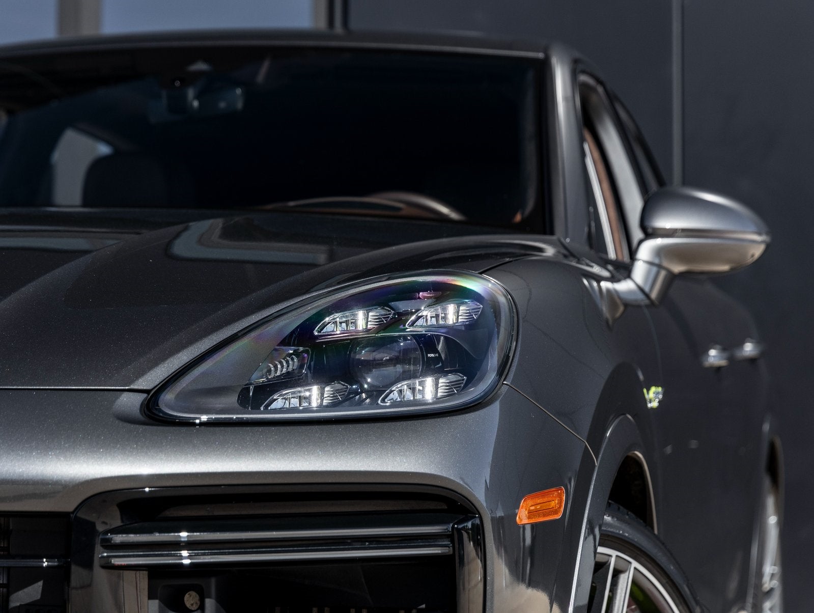 2023 Porsche Cayenne E-Hybrid Cayenne Turbo S E-Hybrid (MY23)