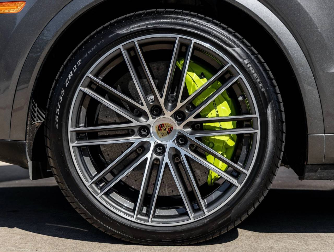 2023 Porsche Cayenne E-Hybrid Cayenne Turbo S E-Hybrid (MY23)