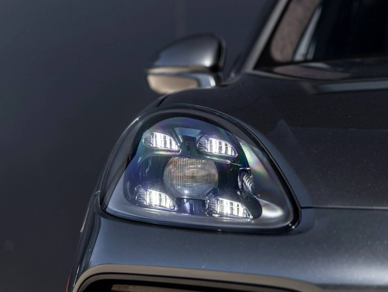 2023 Porsche Cayenne E-Hybrid Cayenne Turbo S E-Hybrid (MY23)