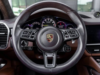 2023 Porsche Cayenne E-Hybrid Cayenne Turbo S E-Hybrid (MY23)