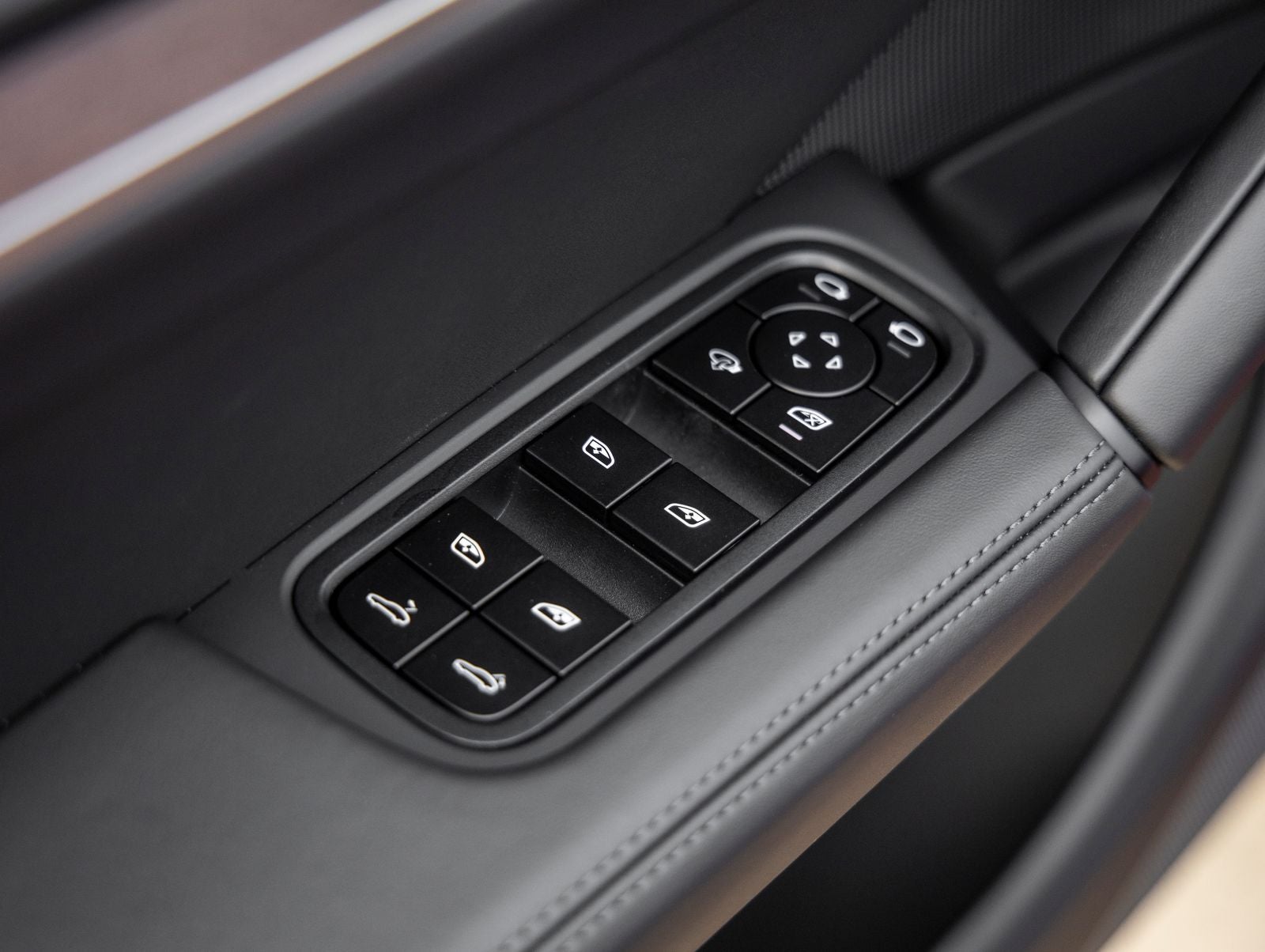 2026 Porsche Cayenne S