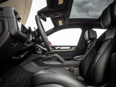 2026 Porsche Cayenne S
