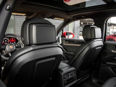 2026 Porsche Cayenne S