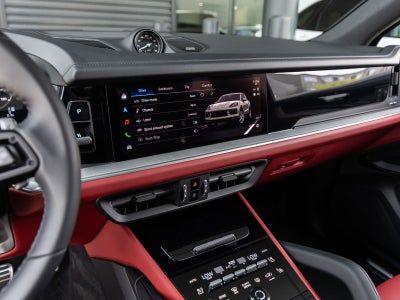 2026 Porsche Cayenne S