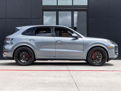 2026 Porsche Cayenne Cayenne S