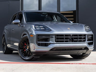2026 Porsche Cayenne Cayenne S