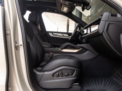 2026 Porsche Cayenne Cayenne S