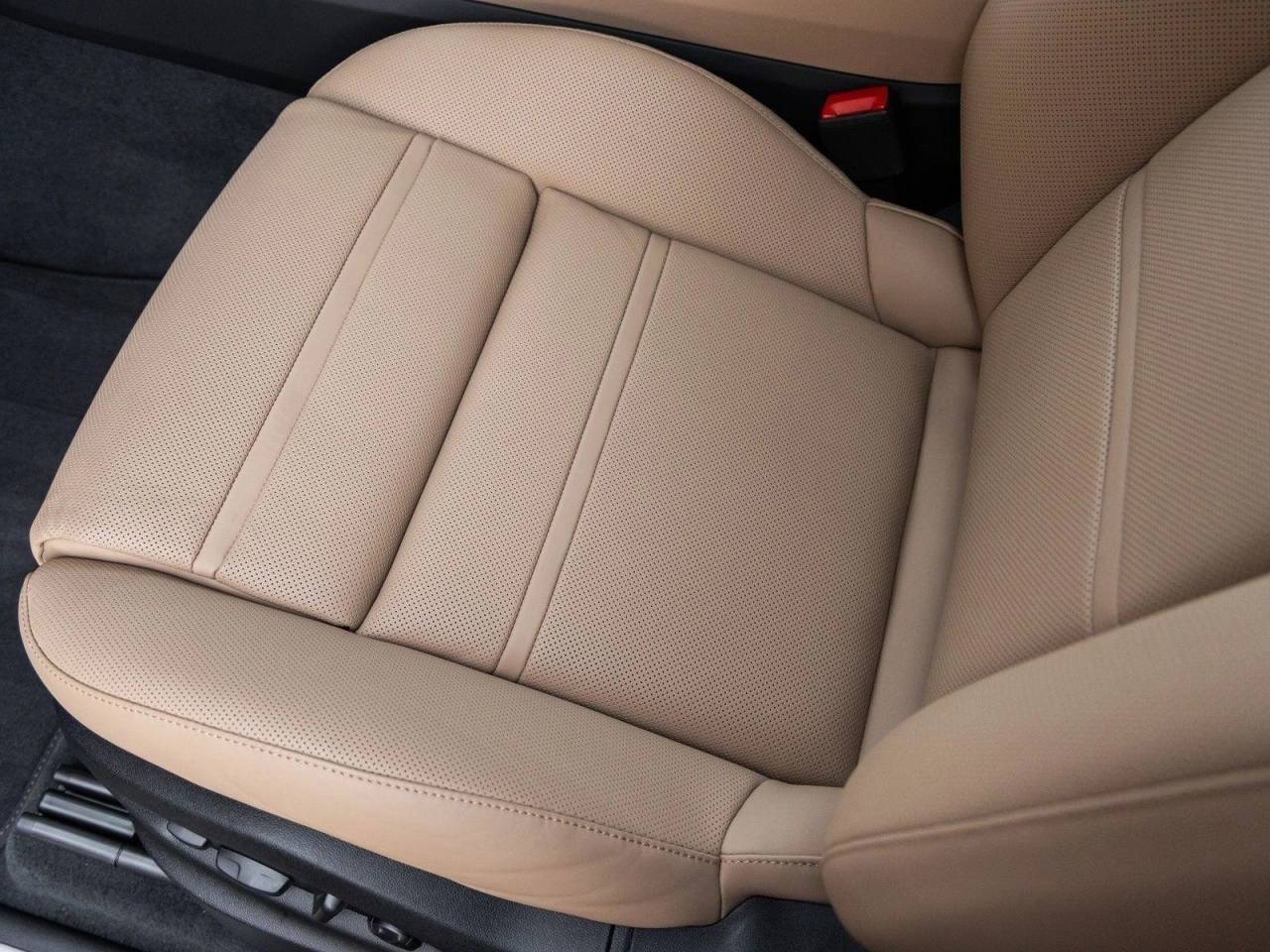 2025 Porsche Cayenne S