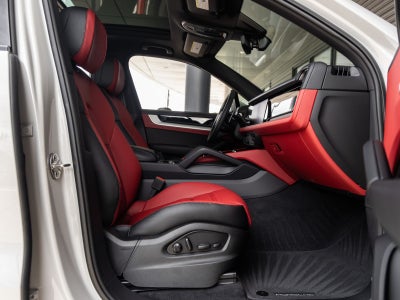 2026 Porsche Cayenne S