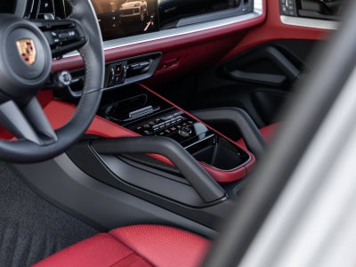 2026 Porsche Cayenne S
