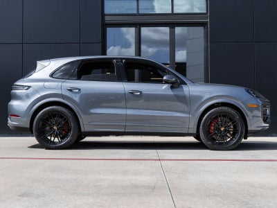 2026 Porsche Cayenne S