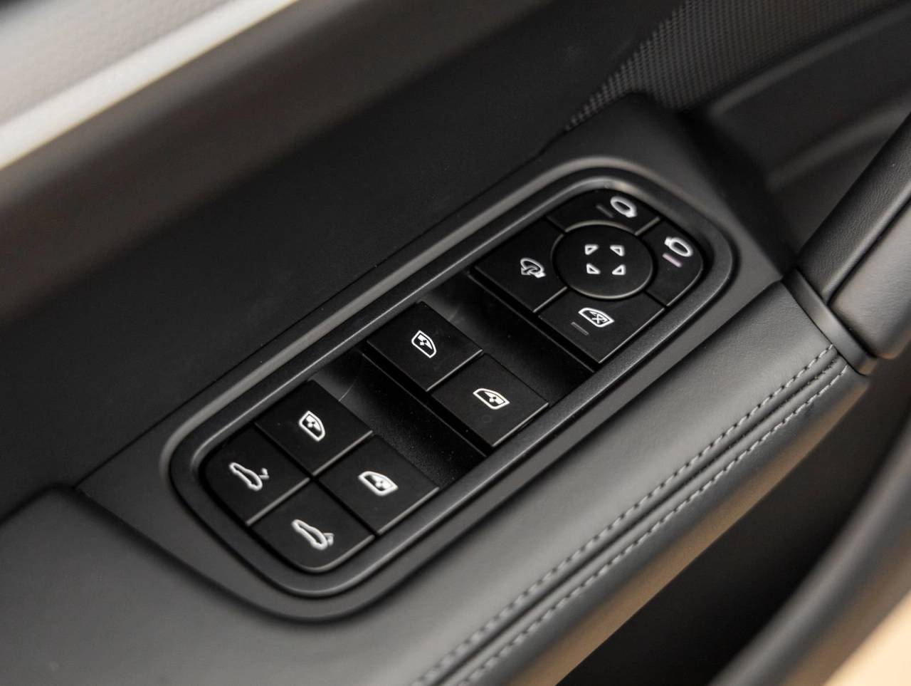 2026 Porsche Cayenne Cayenne S