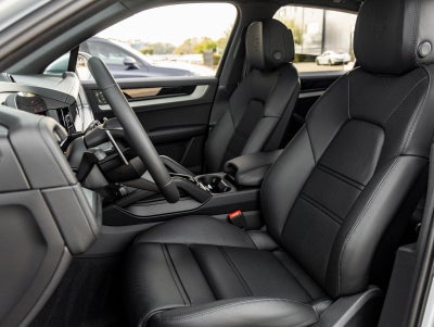 2026 Porsche Cayenne Cayenne S