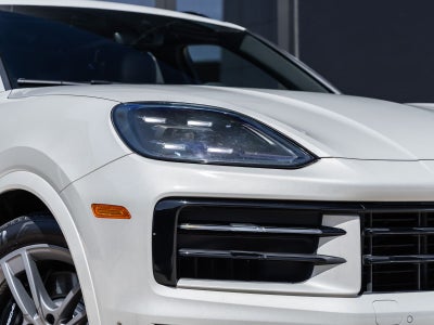 2024 Porsche Cayenne Cayenne S (MY24)