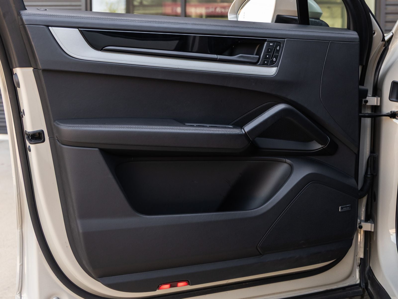 2024 Porsche Cayenne Cayenne S (MY24)