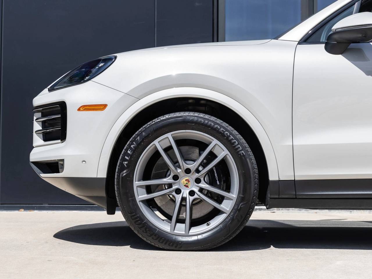 2024 Porsche Cayenne Cayenne S (MY24)
