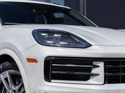 2024 Porsche Cayenne Cayenne S (MY24)
