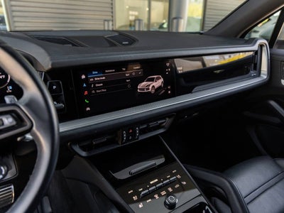 2024 Porsche Cayenne Cayenne S (MY24)