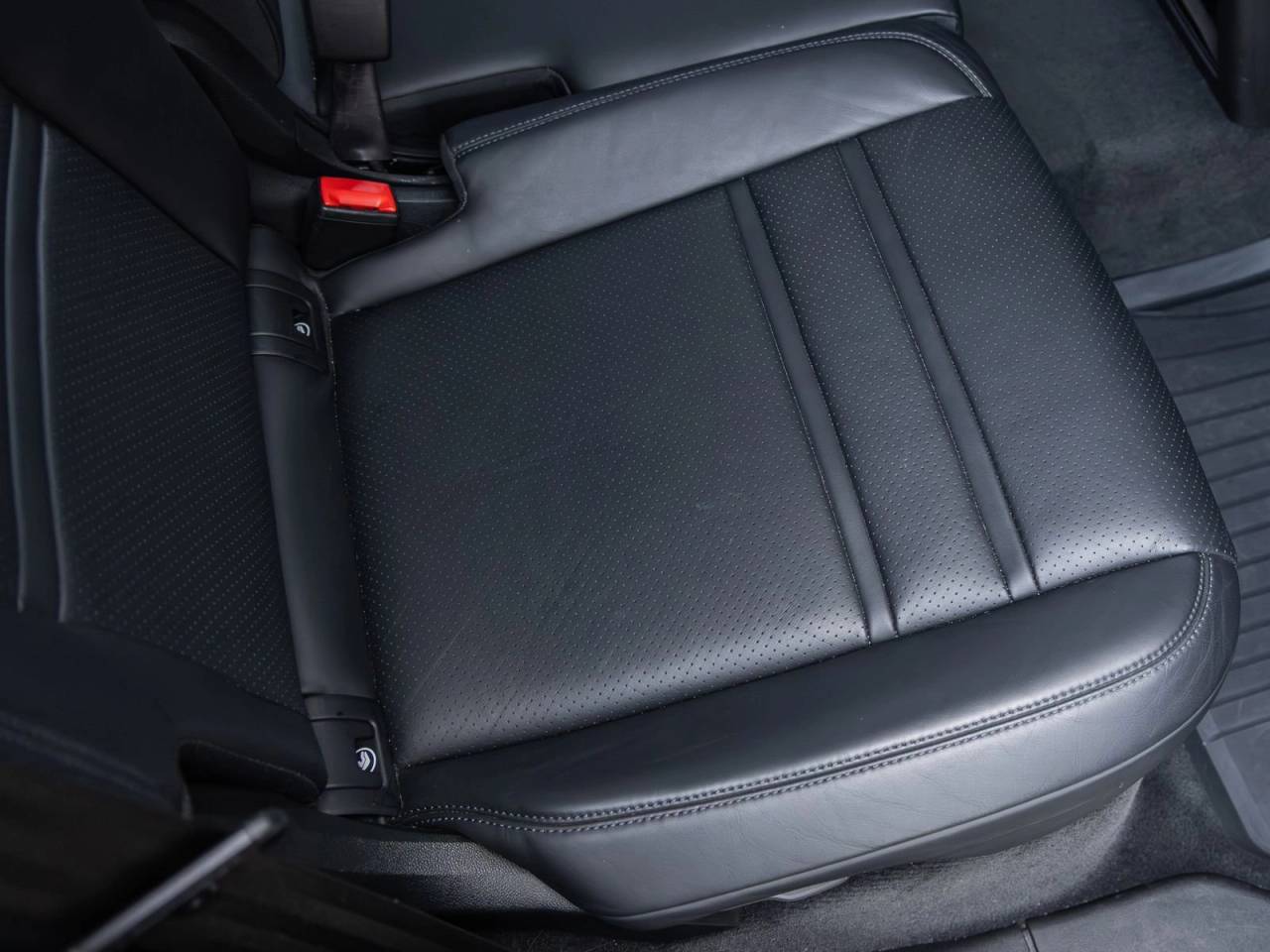 2024 Porsche Cayenne Cayenne S (MY24)