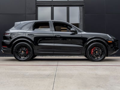 2026 Porsche Cayenne S