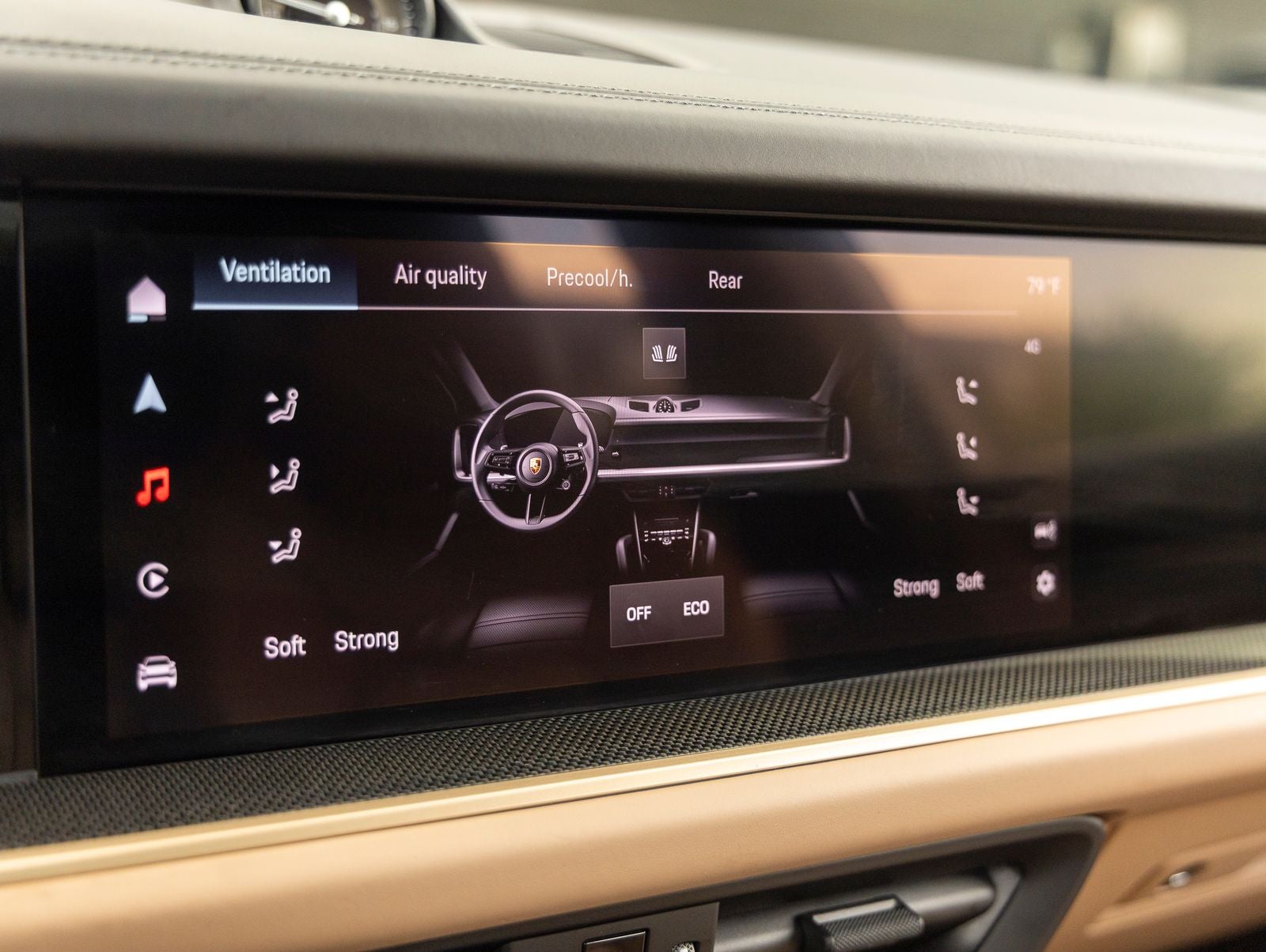 2025 Porsche Cayenne E-Hybrid Turbo