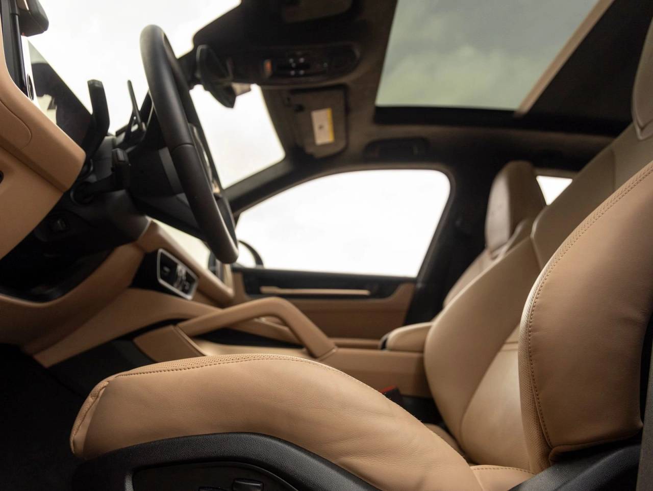 2025 Porsche Cayenne Turbo E-Hybrid