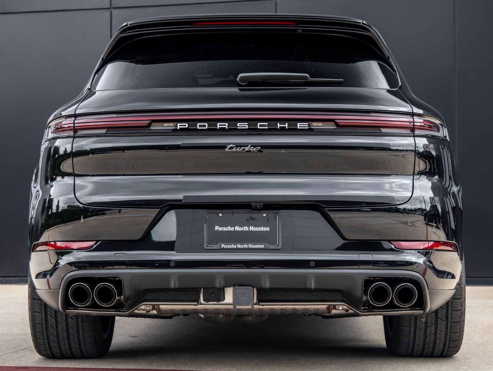 2025 Porsche Cayenne Turbo E-Hybrid