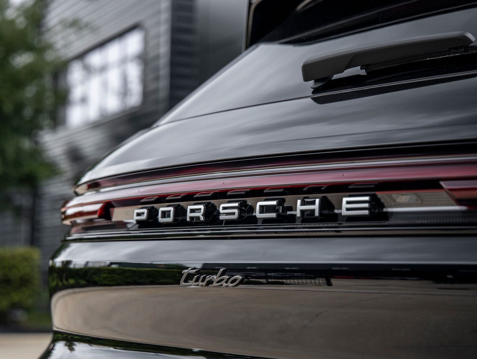 2025 Porsche Cayenne Turbo E-Hybrid