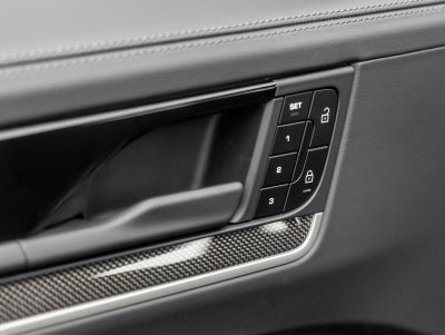 2025 Porsche Cayenne Turbo E-Hybrid