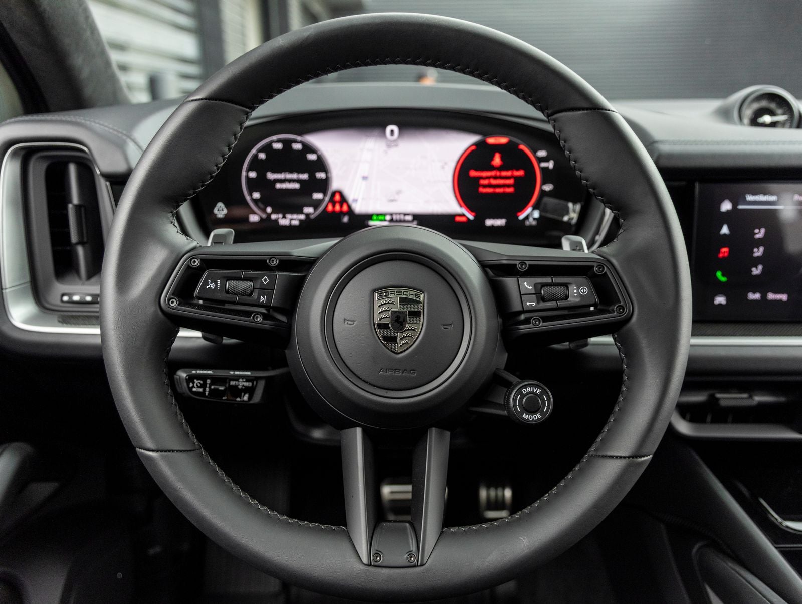 2025 Porsche Cayenne Turbo E-Hybrid