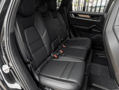 2025 Porsche Cayenne Turbo E-Hybrid