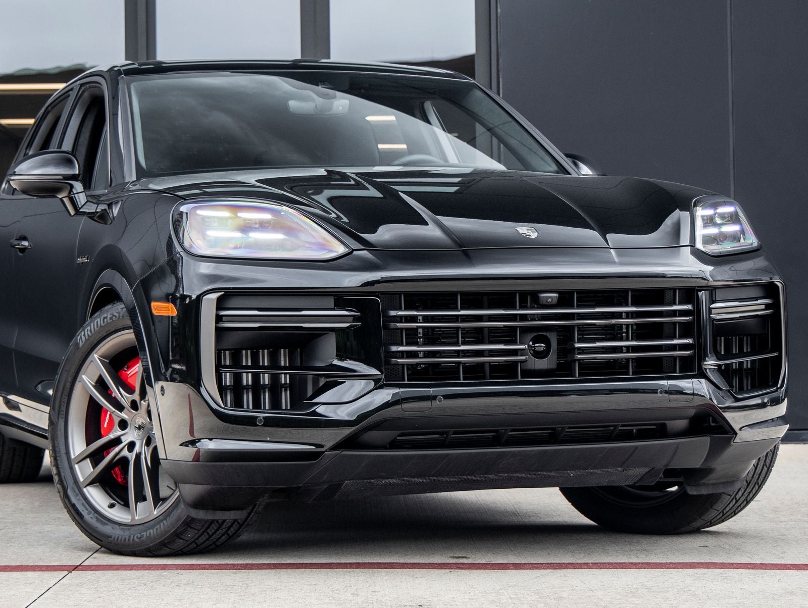 2025 Porsche Cayenne Turbo E-Hybrid