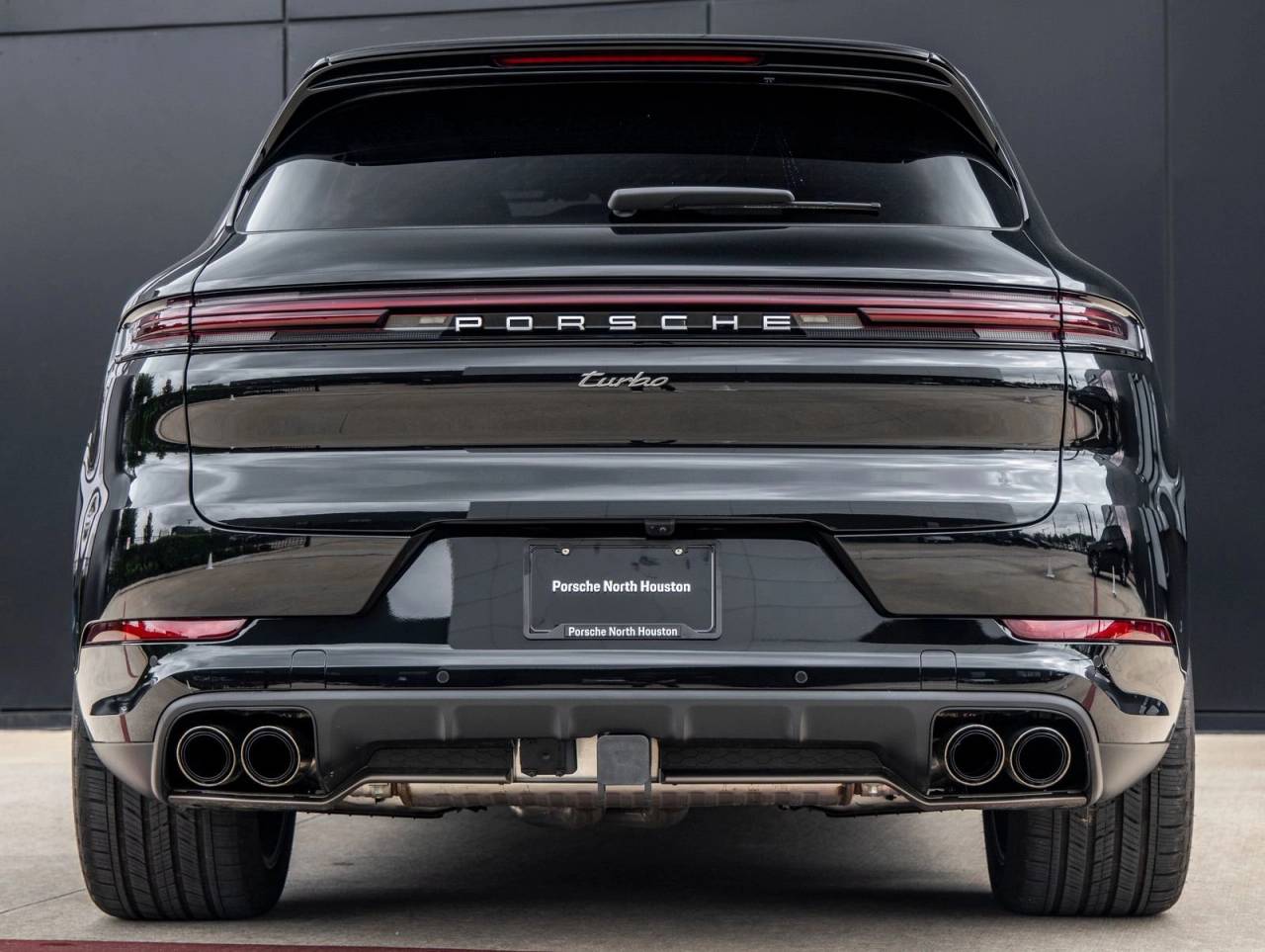 2025 Porsche Cayenne Turbo E-Hybrid