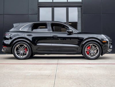 2025 Porsche Cayenne Turbo E-Hybrid