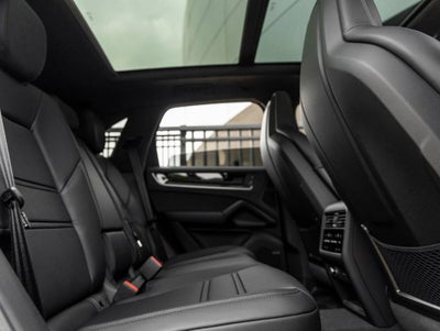 2025 Porsche Cayenne Turbo E-Hybrid
