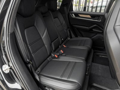 2025 Porsche Cayenne Turbo E-Hybrid