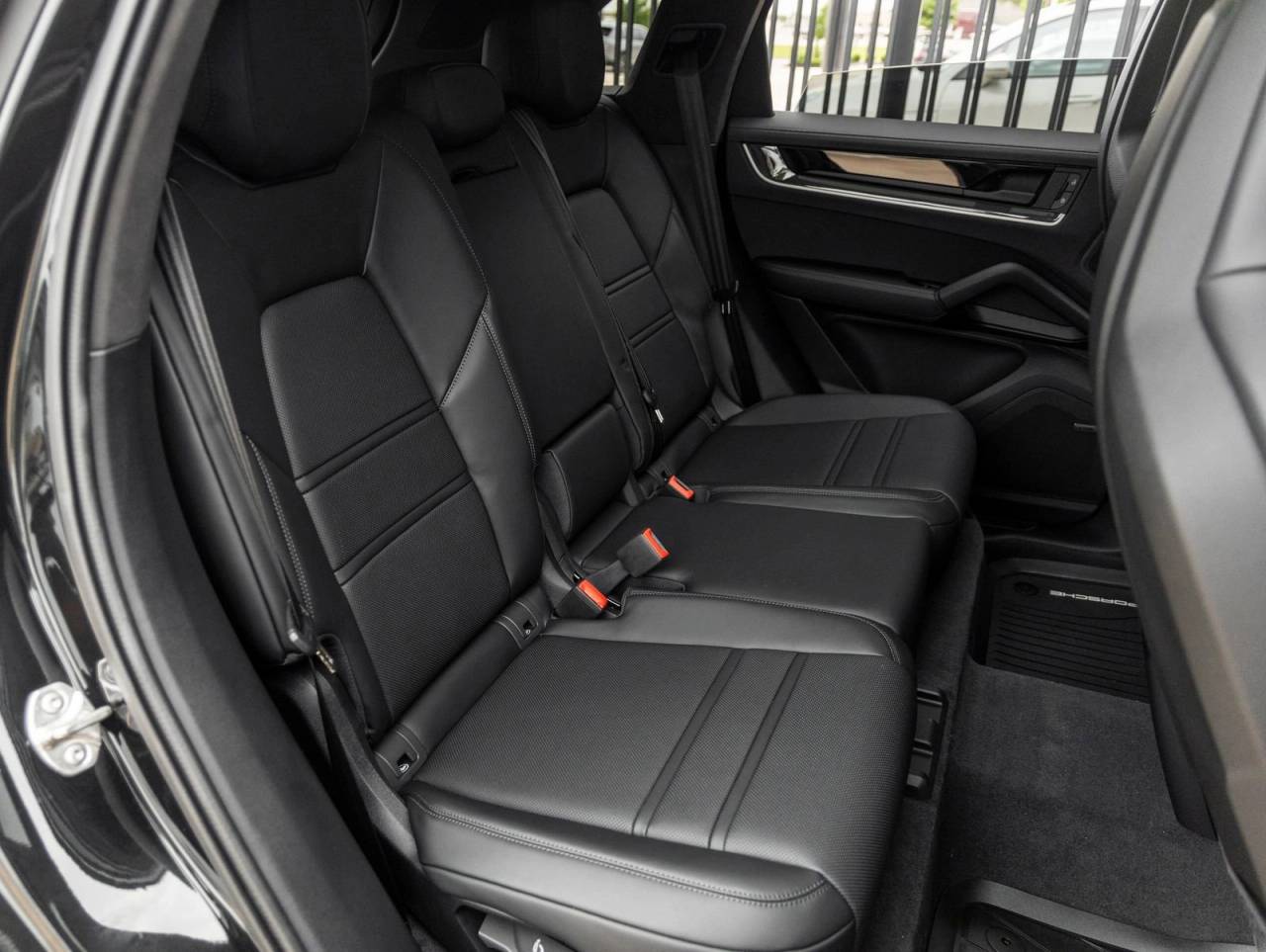 2025 Porsche Cayenne Turbo E-Hybrid