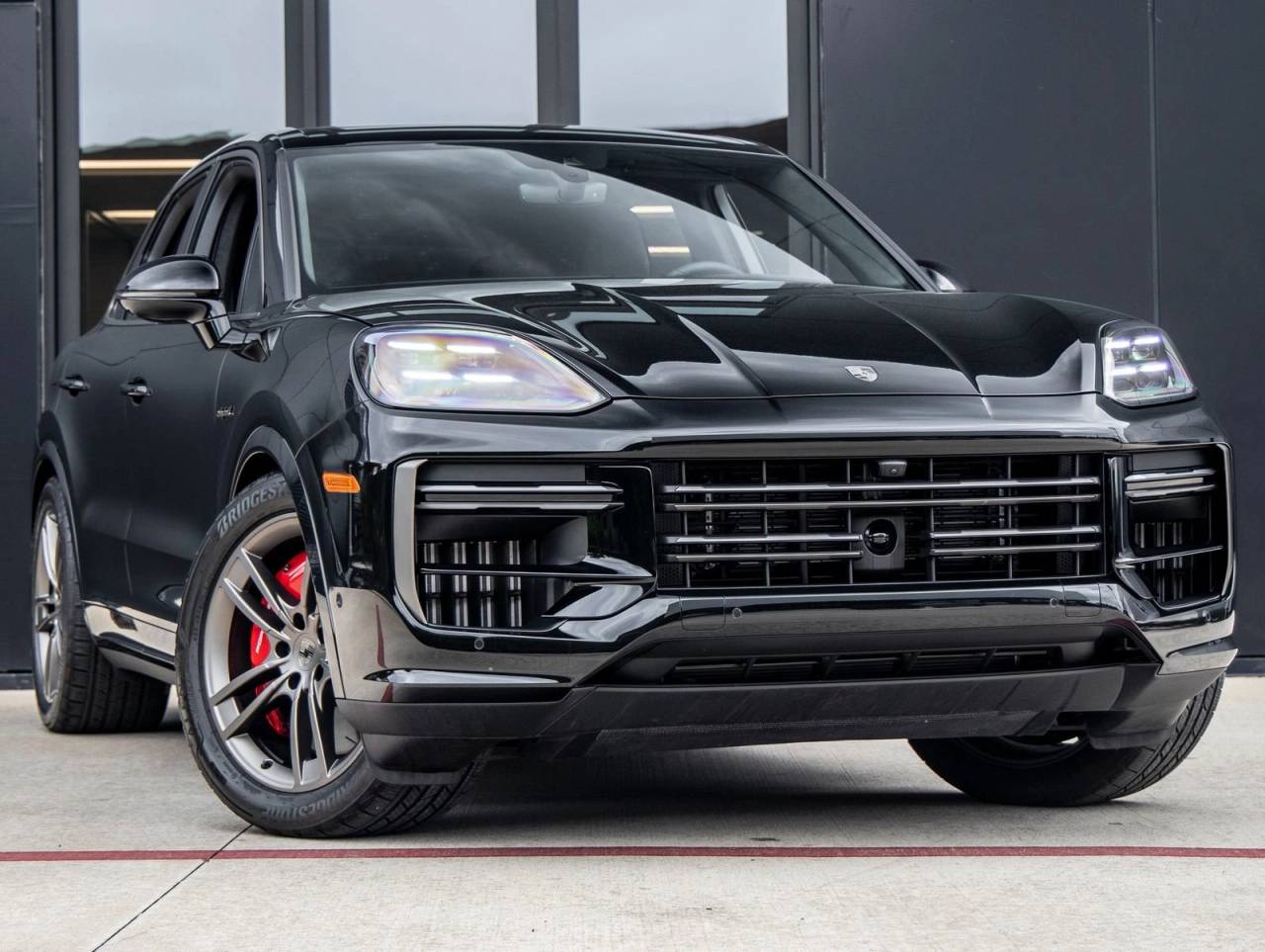 2025 Porsche Cayenne Turbo E-Hybrid