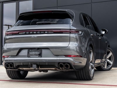 2025 Porsche Cayenne Turbo E-Hybrid