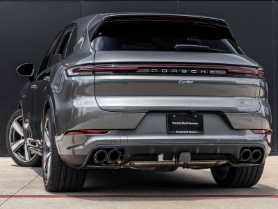 2025 Porsche Cayenne Turbo E-Hybrid