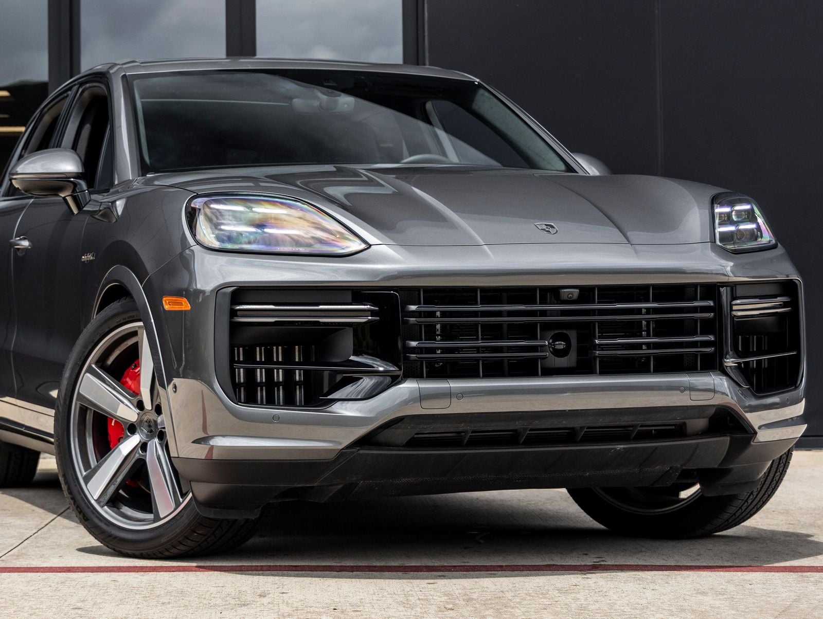 2025 Porsche Cayenne Turbo E-Hybrid
