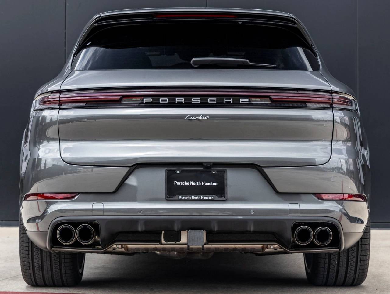 2025 Porsche Cayenne Turbo E-Hybrid