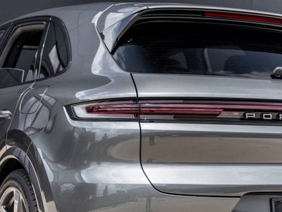 2025 Porsche Cayenne Turbo E-Hybrid