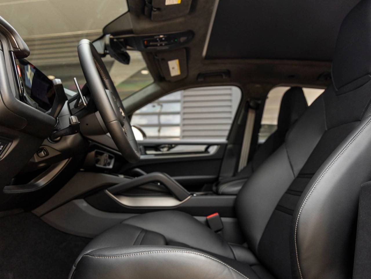 2025 Porsche Cayenne Turbo E-Hybrid
