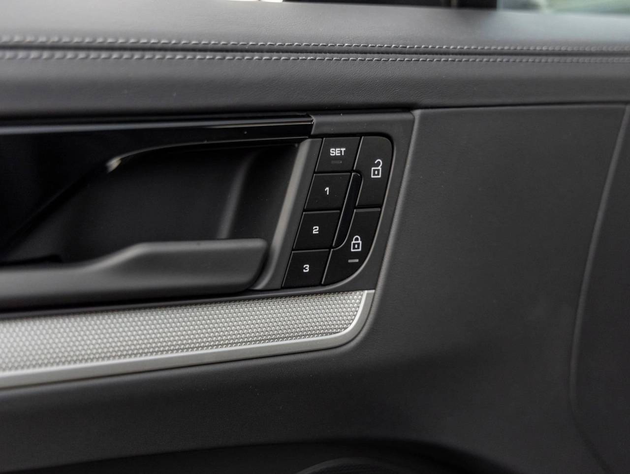 2026 Porsche Cayenne E-Hybrid Cayenne S E-Hybrid